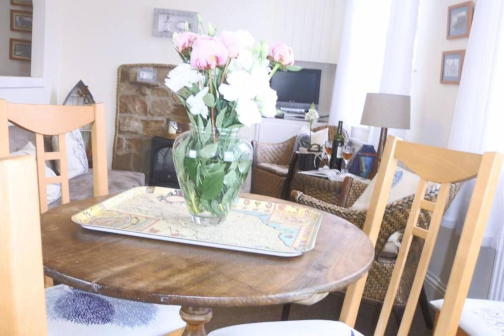 Kikas Cottage, Rear 89 Church Street, White Horse Yard Whitby Esterno foto